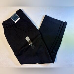 NWT Capris: Tummy-Control, Comfort Waist, Decorative Button at Cuffs